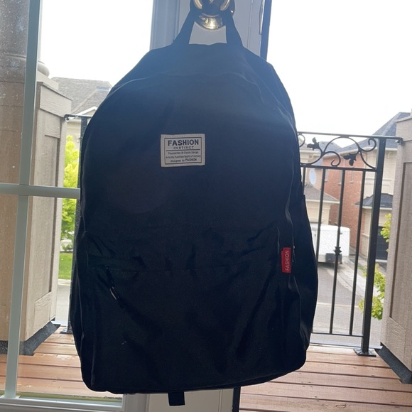 Trendy black spaceful backpack 🎒! - Picture 7 of 8